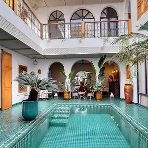 riad-darchica.marrakeshhotelsmorocco.com/